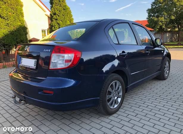 Suzuki SX4 1.6 GLX / Comfort - 3