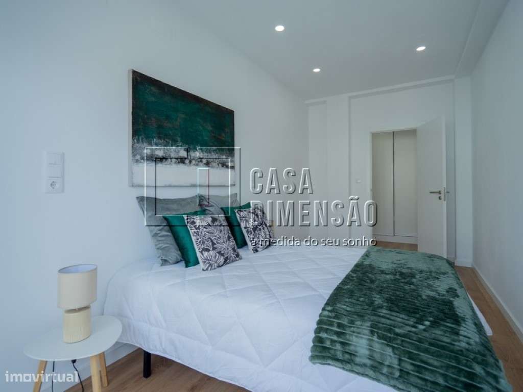 Apartamento T3 em Benfica com arrecadação, Totalmente Mobilado e Pr...-20