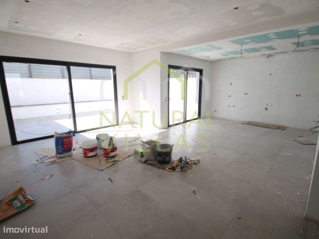 Nova Moradia T3 perto da Praia, Armação de Pêra - Grande imagem: 3/8