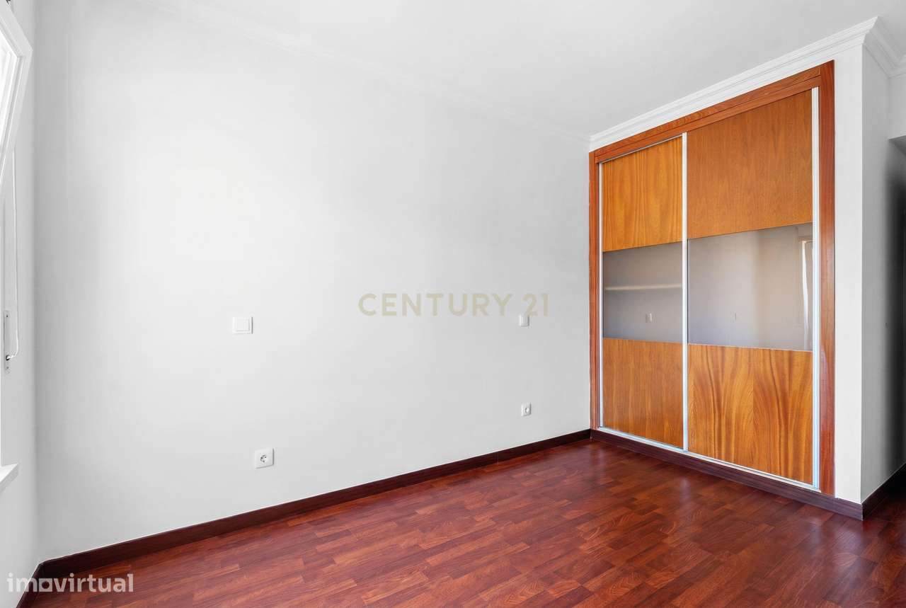 APARTAMENTO T3 BENAVENTE-27