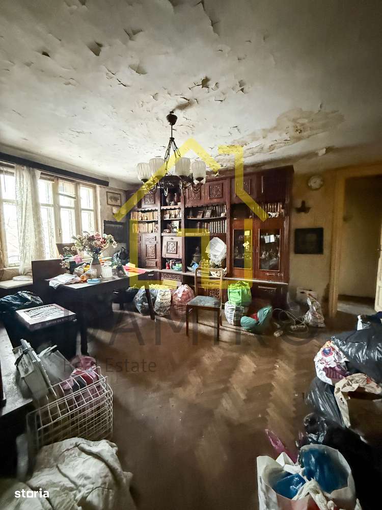 Vila S+P+2 Blvd.Regina Maria metrou Unirii 11 Iunie Pta.Constitutiei-8