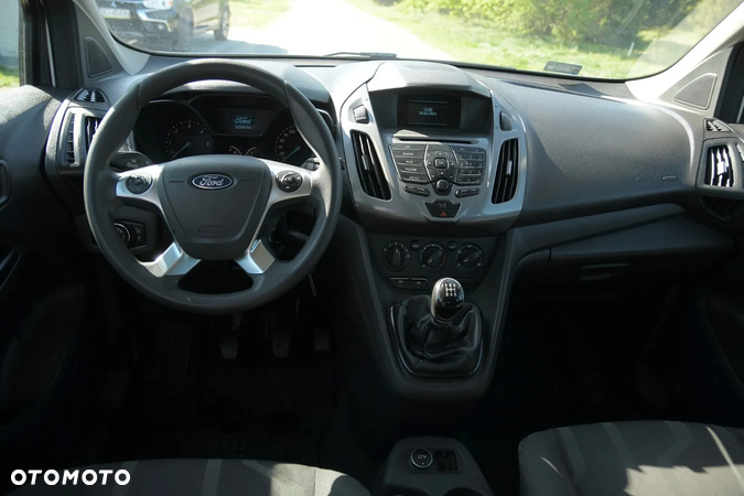 Ford Transit Connect - 13