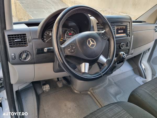 Mercedes-Benz Sprinter - 5