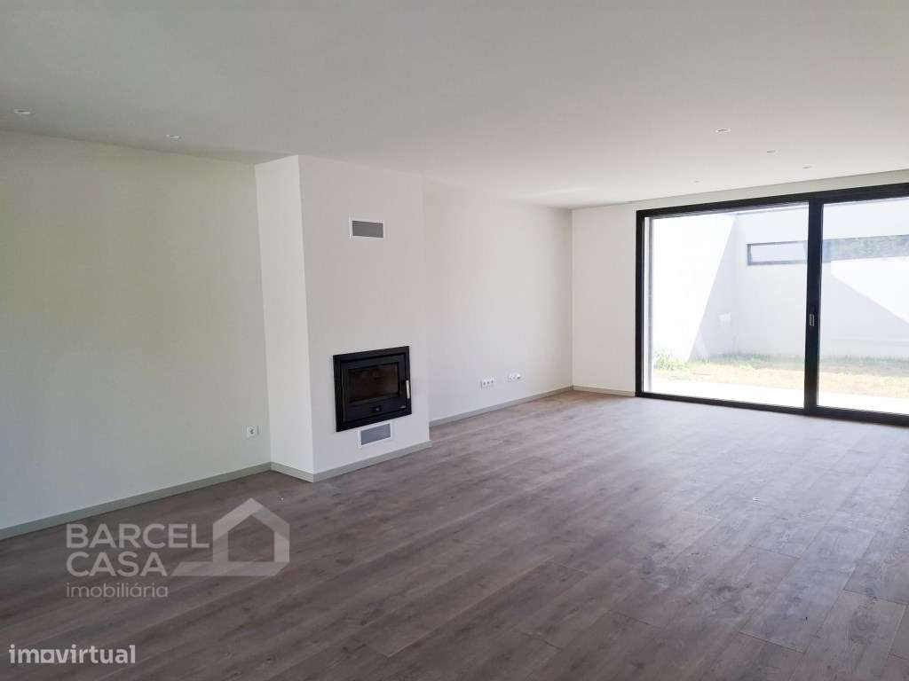 Moradia de Gaveto T3 Nova - O Seu Novo Refúgio às Portas de Barcelos-3