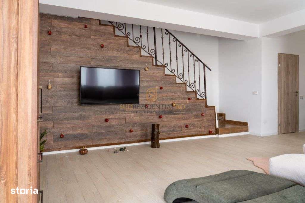 Casa complet echipata, tip duplex, P+1+M – Comuna Berceni, Ilfov - Imagine principală: 3/20