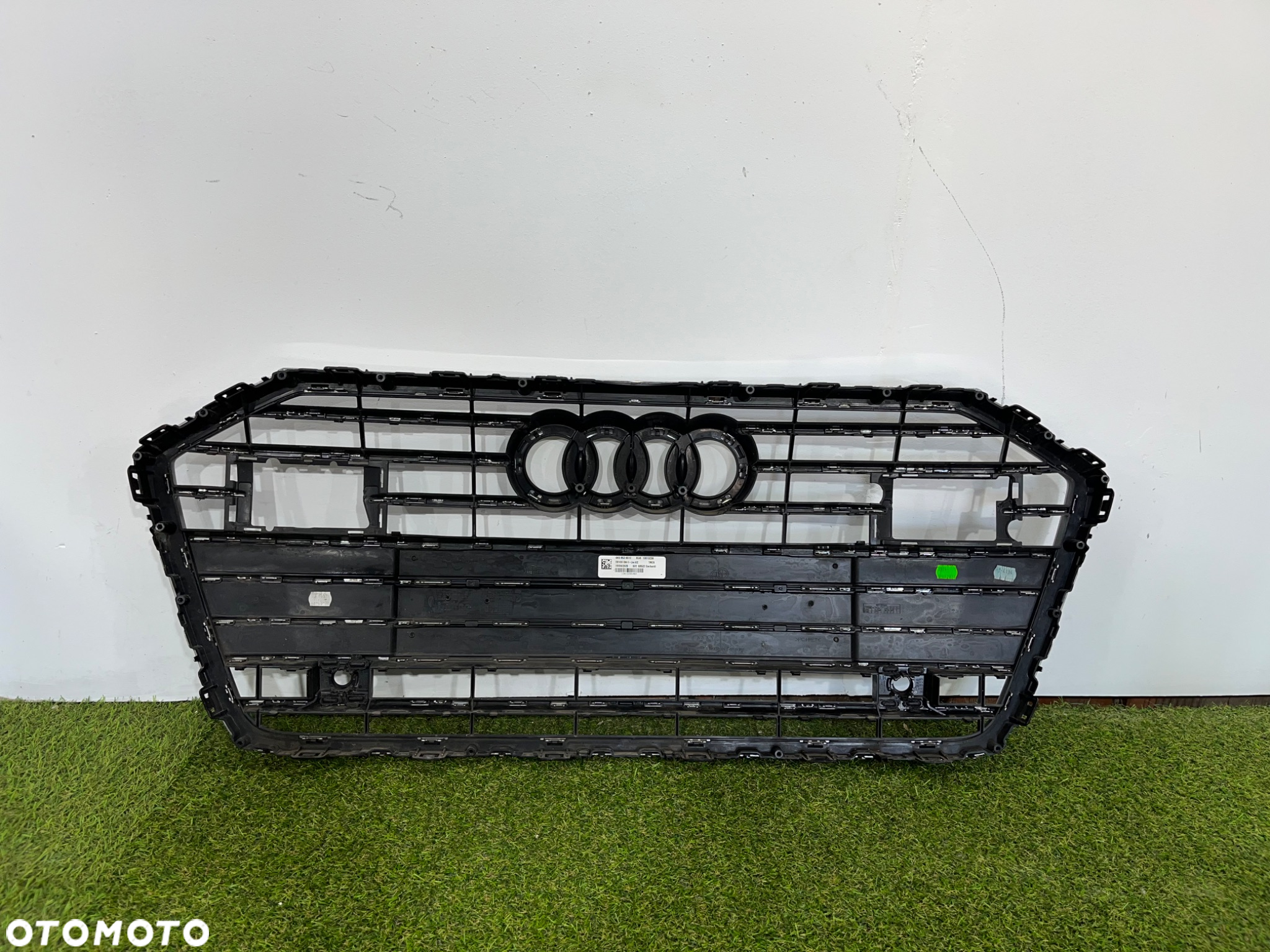 Grill Atrapa Audi A6 C8 4K0 S-Line - 2