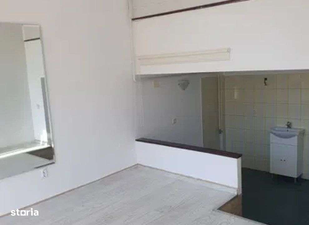 Spatiu comercial Calea Romanului , 35 metri Cod:160763 - Imagine principală: 4/8