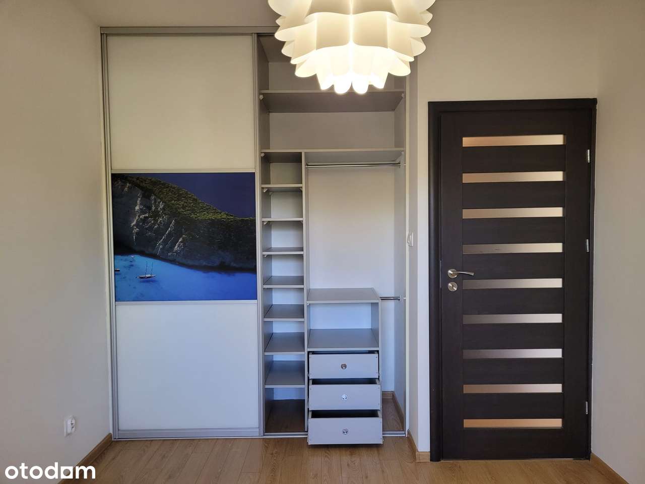 Mieszkanie IDEALNE 73m2 3 pokoje 1 piętro Garaż Winda Duży BALKON-10