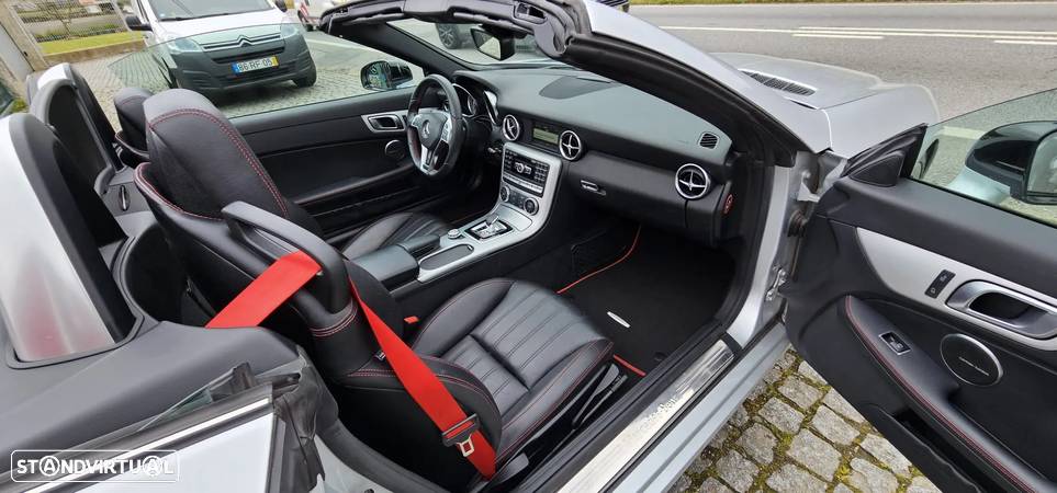 Mercedes-Benz SLK 200 9G-TRONIC - 10