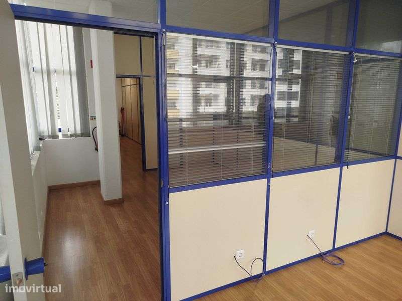 Arrendo escritório em prédio de renome na Penha de França - Grande imagem: 4/12