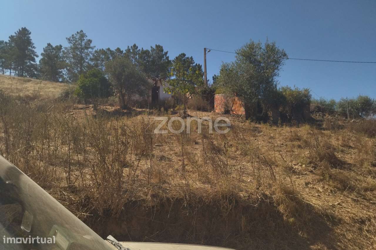 Moradia em ruína com terreno de 13.000m2, Odemira - Grande imagem: 3/18