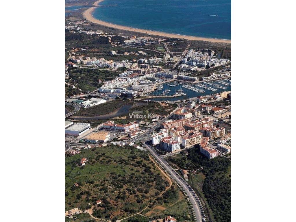 Excelente oportunidade de investimento em Lagos - Grande imagem: 2/9