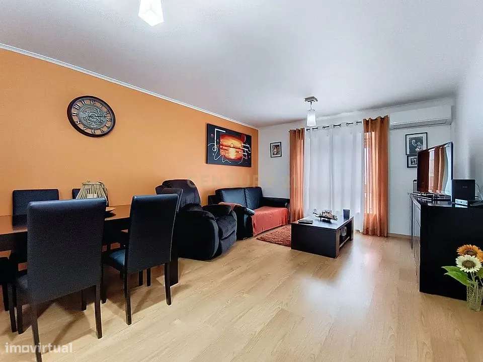 Apartamento T2 Renovado no Livramento – Conforto, Modernidade e Excele - Grande imagem: 2/23