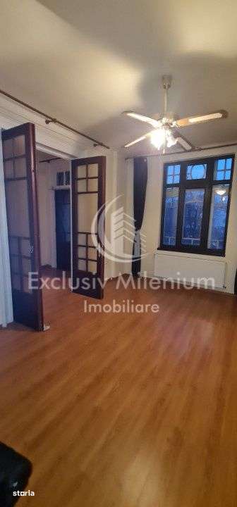 Vila /Casa Birouri Piata Muncii / Calea Calarasi / Decebal - Imagine principală: 2/12