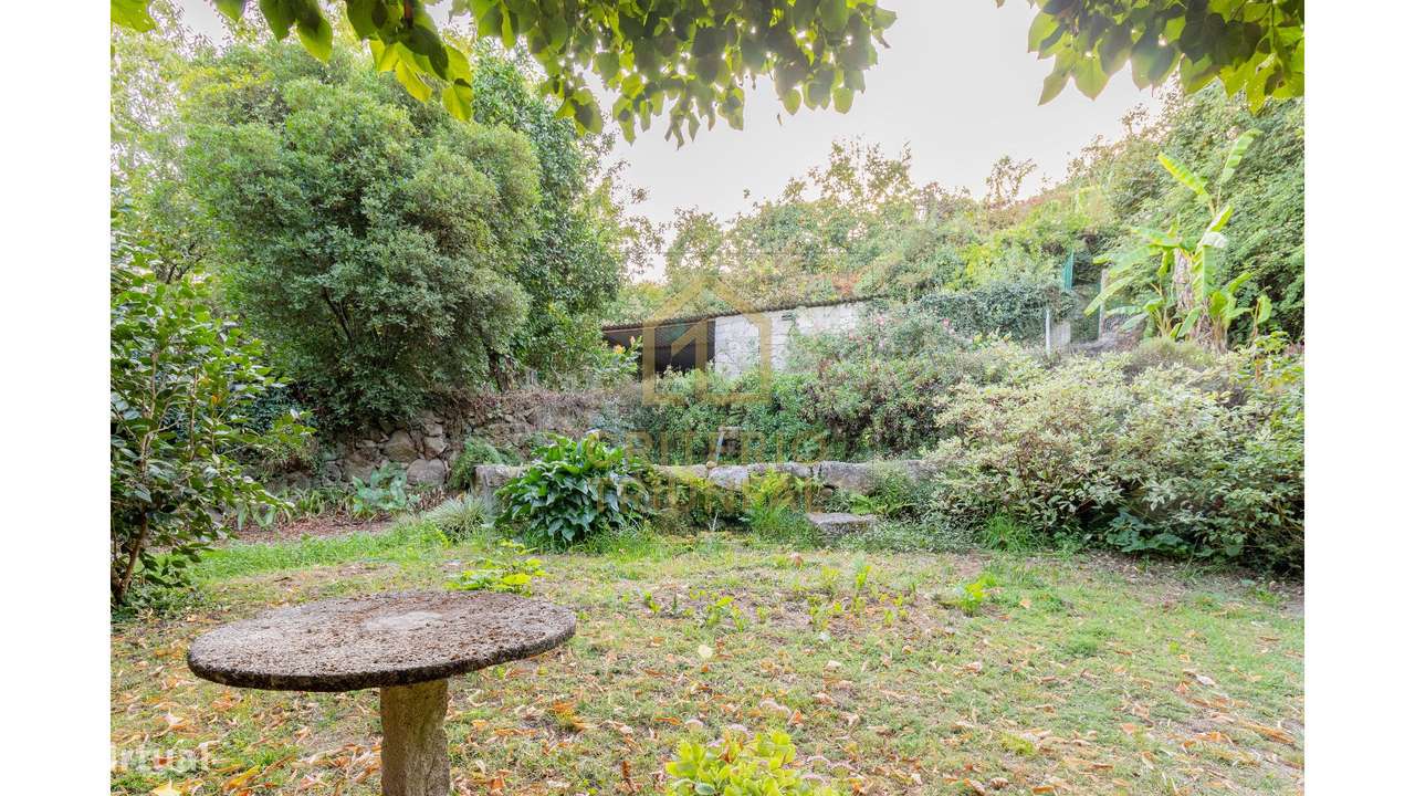 Quinta com Moradia T5 em Boelhe,Penafiel-11