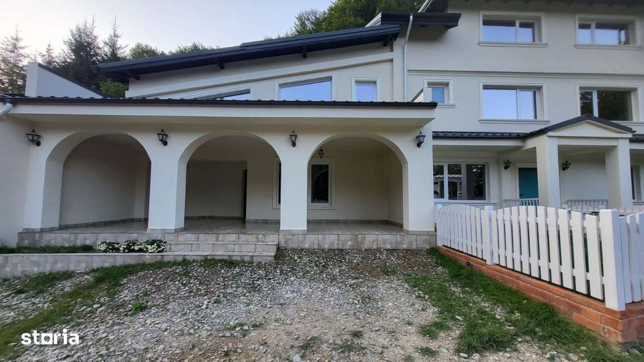 Casa / Pensiune - Statiunea montana Cheia Prahova - Imagine principală: 4/20