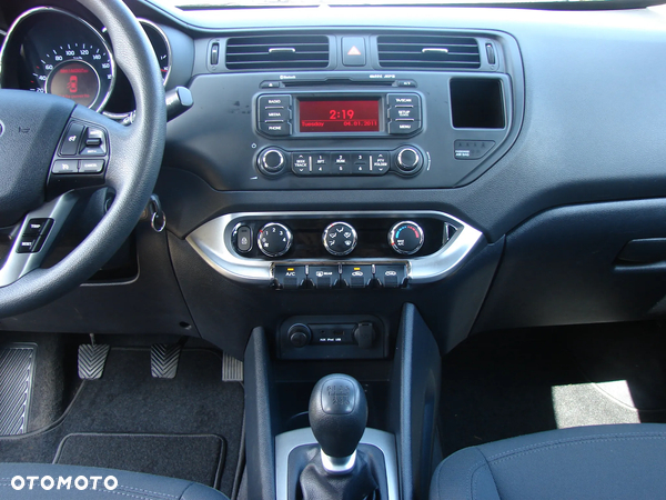 Kia Rio 1.4 CRDI 90 Platinum Edition - 6