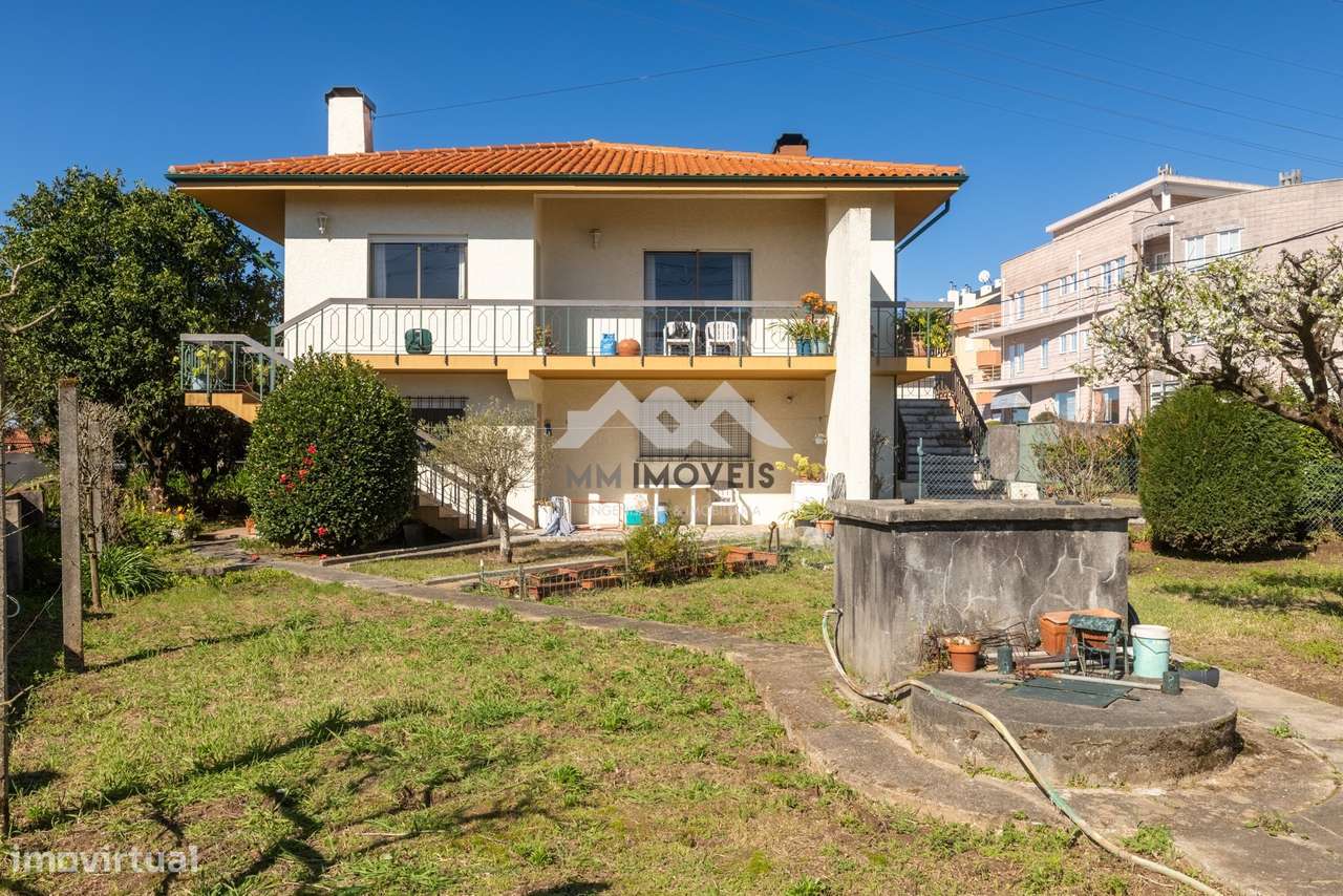 Moradia T5 | Serzedo - Vila Nova de Gaia | 4 Frentes | 2 Pisos | Jardi - Grande imagem: 5/36