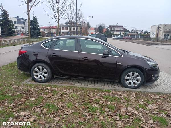 Opel Astra IV 1.4 T Business - 5