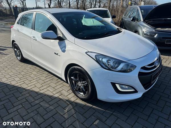 Hyundai I30 1.6 D Premiere Comfort - 3