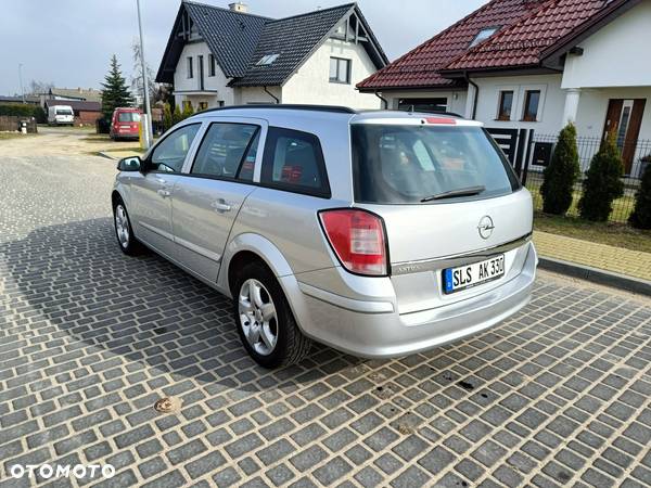 Opel Astra 1.7 CDTI Caravan DPF (119g) Edition - 10