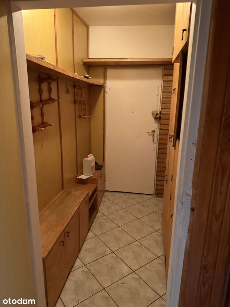 4 pokoje do remontu super cena i lokalizacja przy pętli PST-10