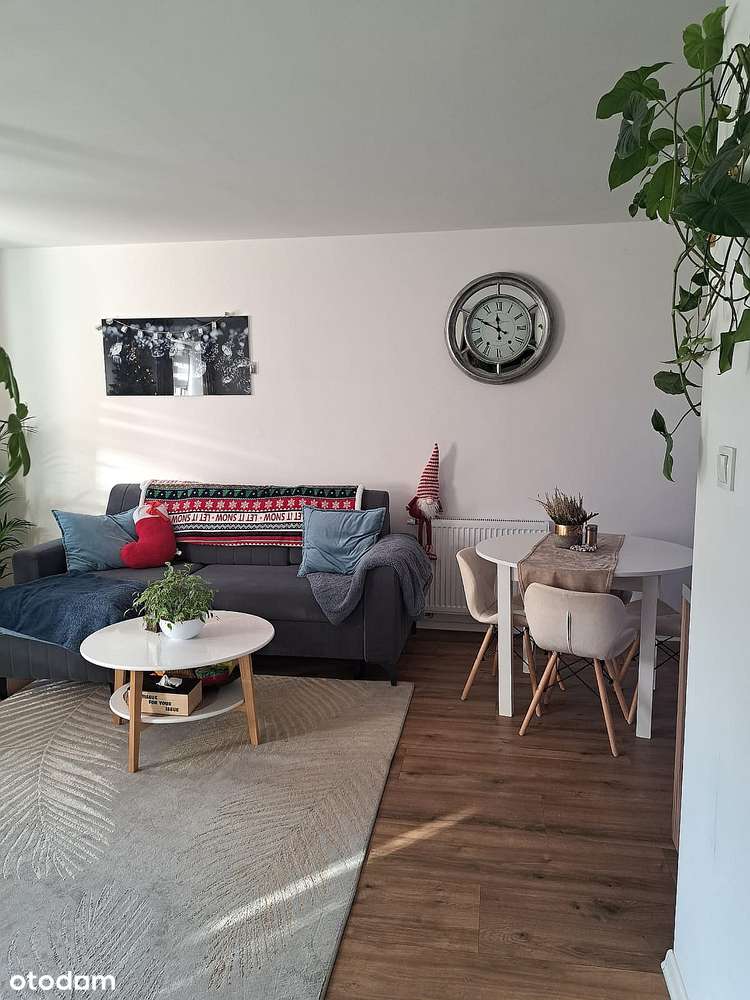 WYREMONTOWANE I WYKOŃCZONE MIESZKANIE NA SAMYM ŚRODKU RYNKU W SYCOWIE - Pełny obrazek: 3/20