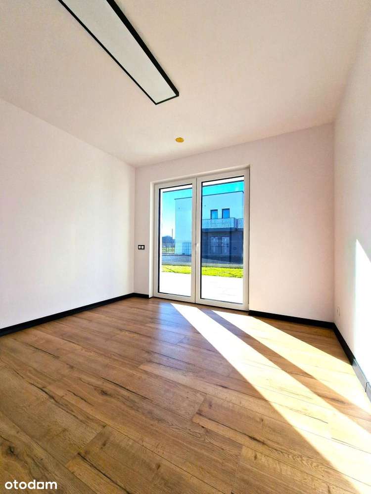 Nowoczesny Apartament Do Zamieszkania, Ogródek-11