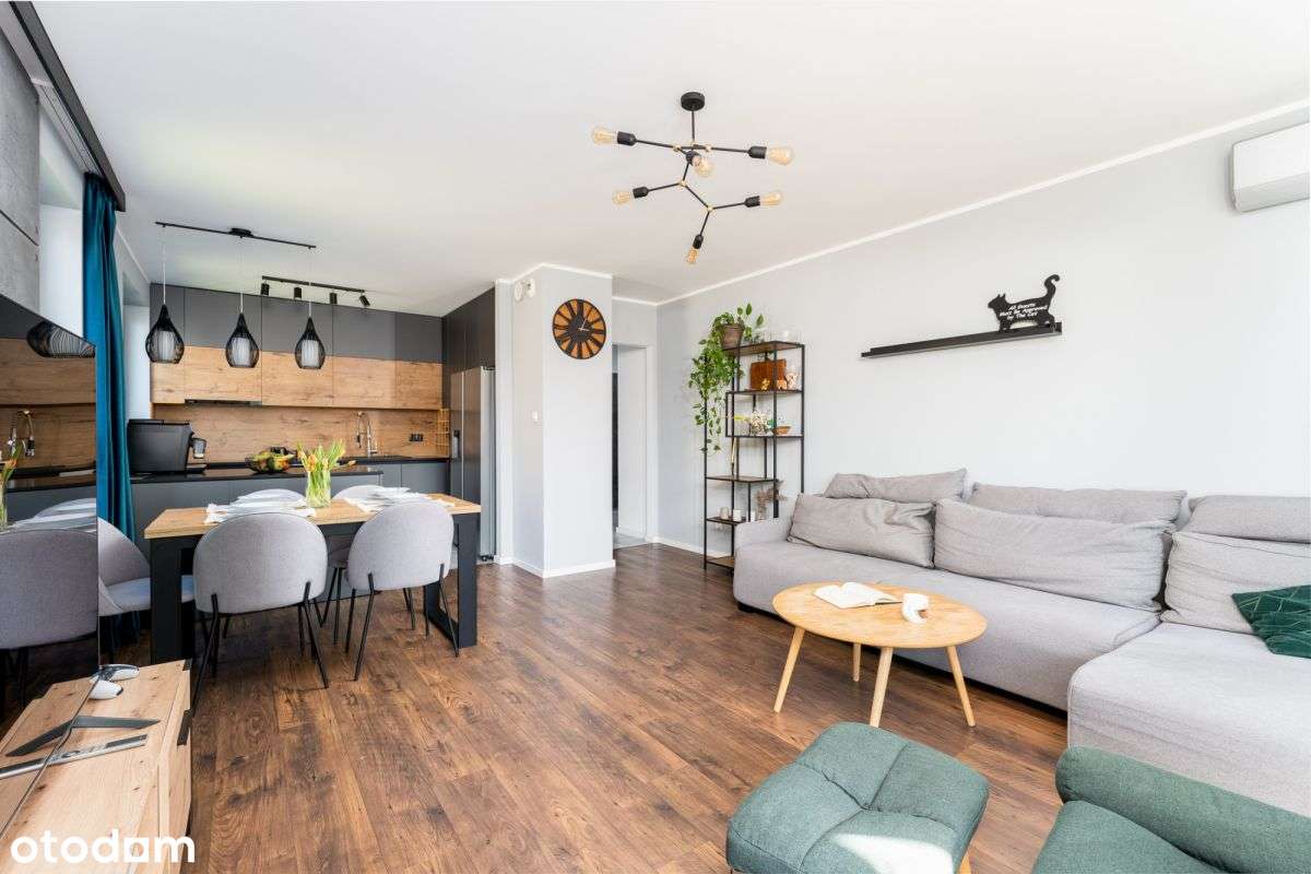 Do wejścia, 4 pokoje + gabinet, Gromadzka-0