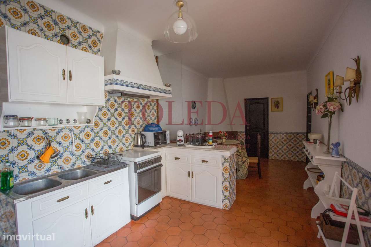 Moradia T7 em Almeirim-11