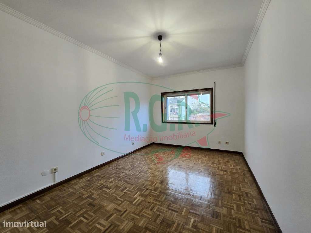 Apartamento T1 | Garagem Fechada | 3 min do Porto-12