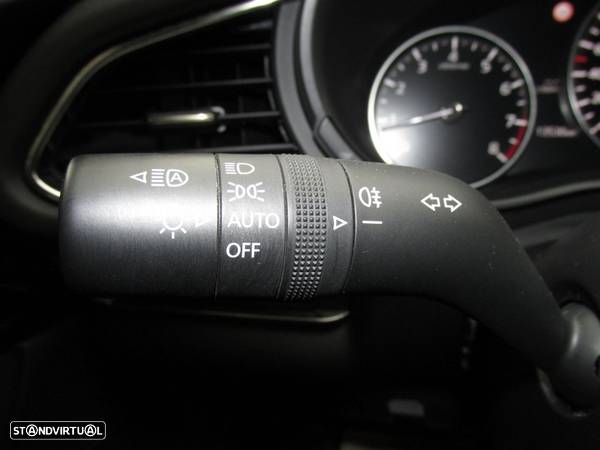 Mazda CX-30 2.0 Sky-G Evolve +i-Ac.+Sport+Safety+Sound - 35