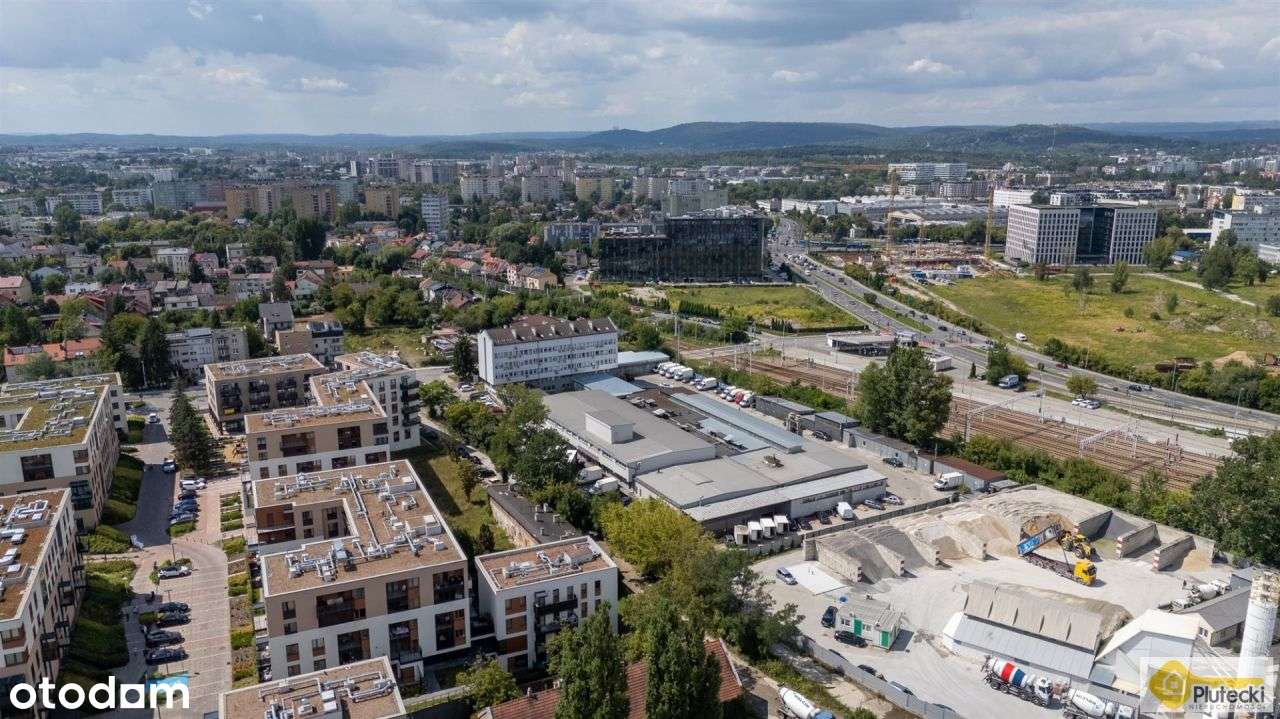 Duży lokal biurowy w świetnej lokalizacji-14