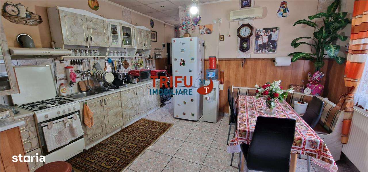 Casă Spațioasă cu 5 Camere în Zona Centrală, Lângă Prefectură-5