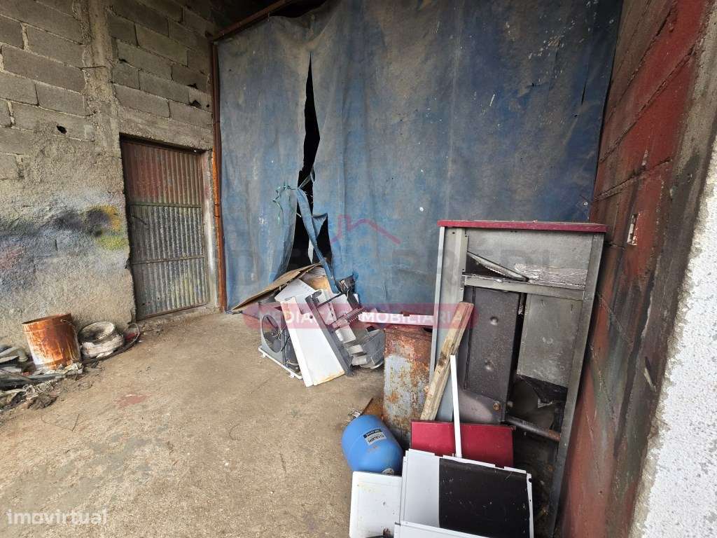 Armazém Industrial - Sernacelhe - Viseu-9