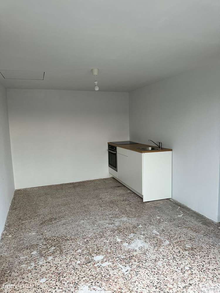 Moradia T2 | Para Remodelar | Garagem | Lomba | Rio Douro-10