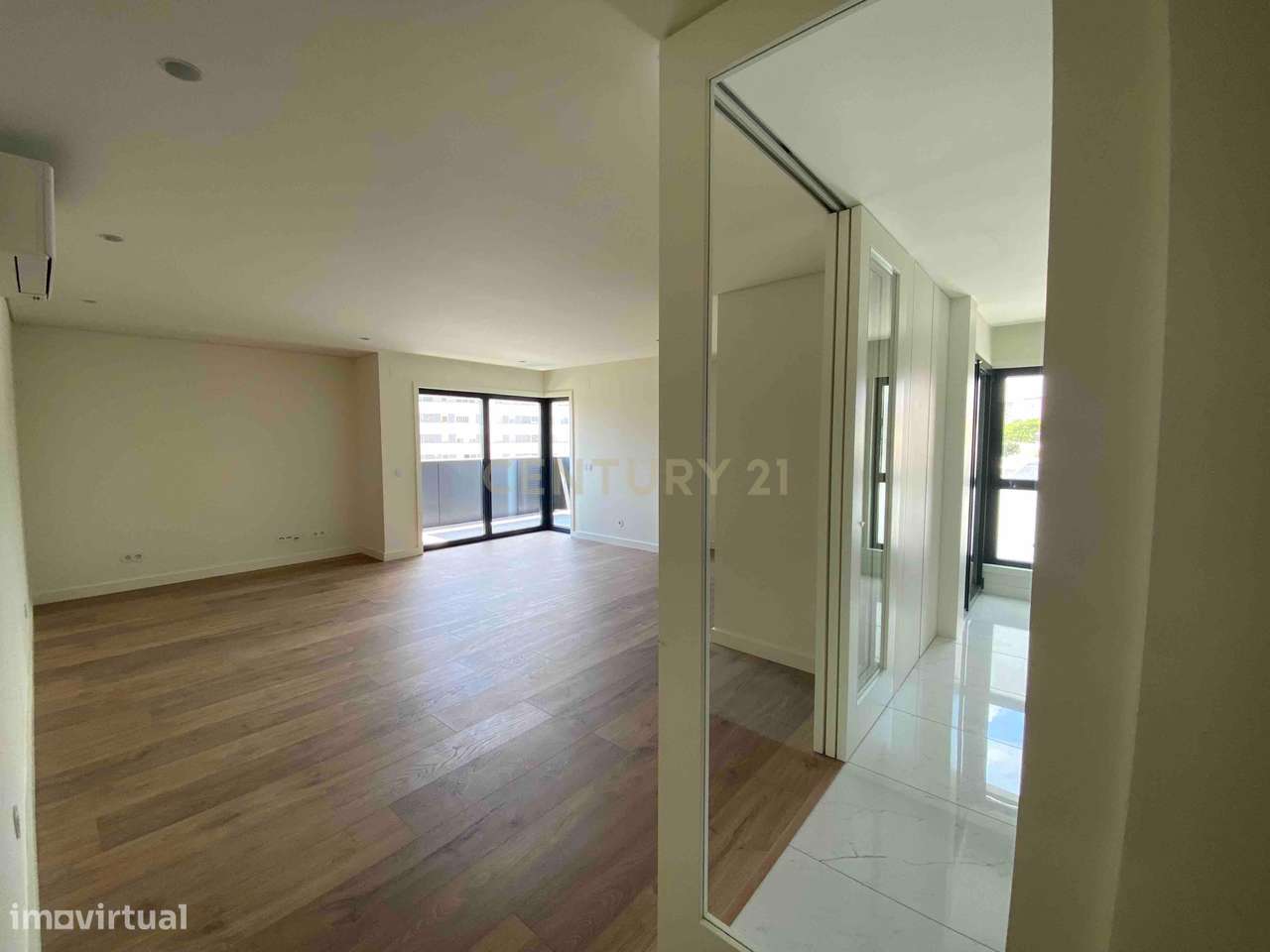 Apartamento T2 Portela Novo (2023) - Grande imagem: 2/14