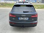 Audi Q5 2.0 40 TDI quattro S tronic Sport - 6