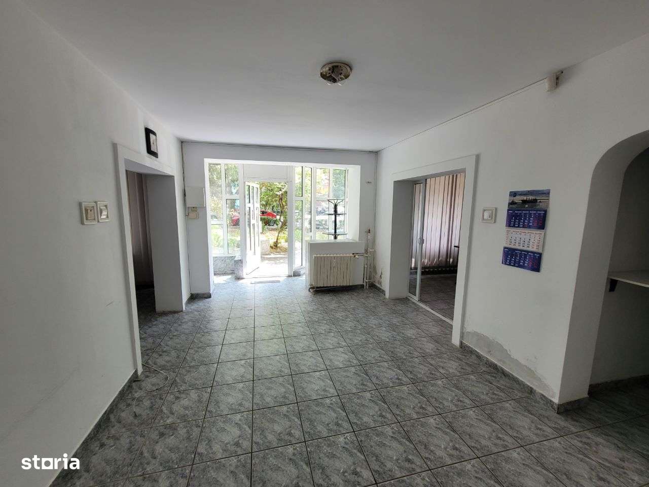 Spitalul Judetean, spatiu comercial, 3 camere, 47 mp, stradal - Imagine principală: 5/9