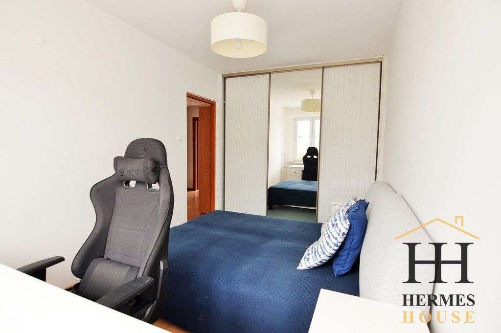 Trzy oddzielne pokoje, duży balkon - Pełny obrazek: 5/14