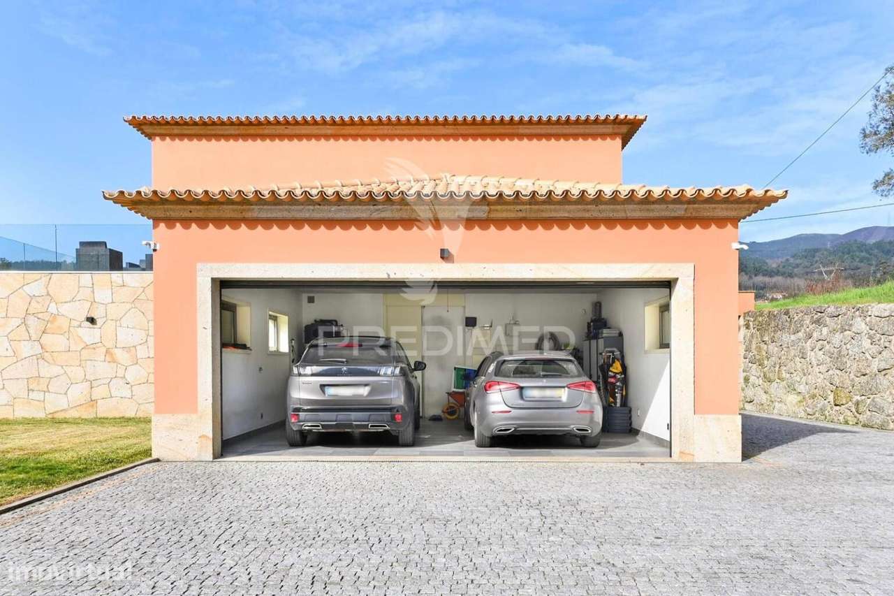 Moradia Independente em Terras de Bouro - Grande imagem: 4/24