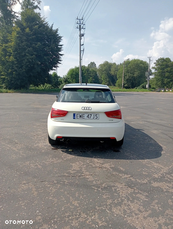 Audi A1 1.4 TFSI 119g Ambition S tronic - 6