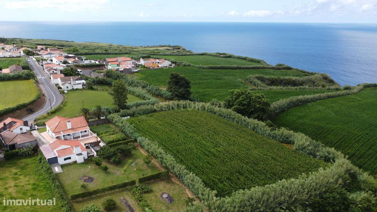 Terreno à Venda com Vista Mar em Candelaria ,Ponta Delgada, São Miguel - Grande imagem: 3/3