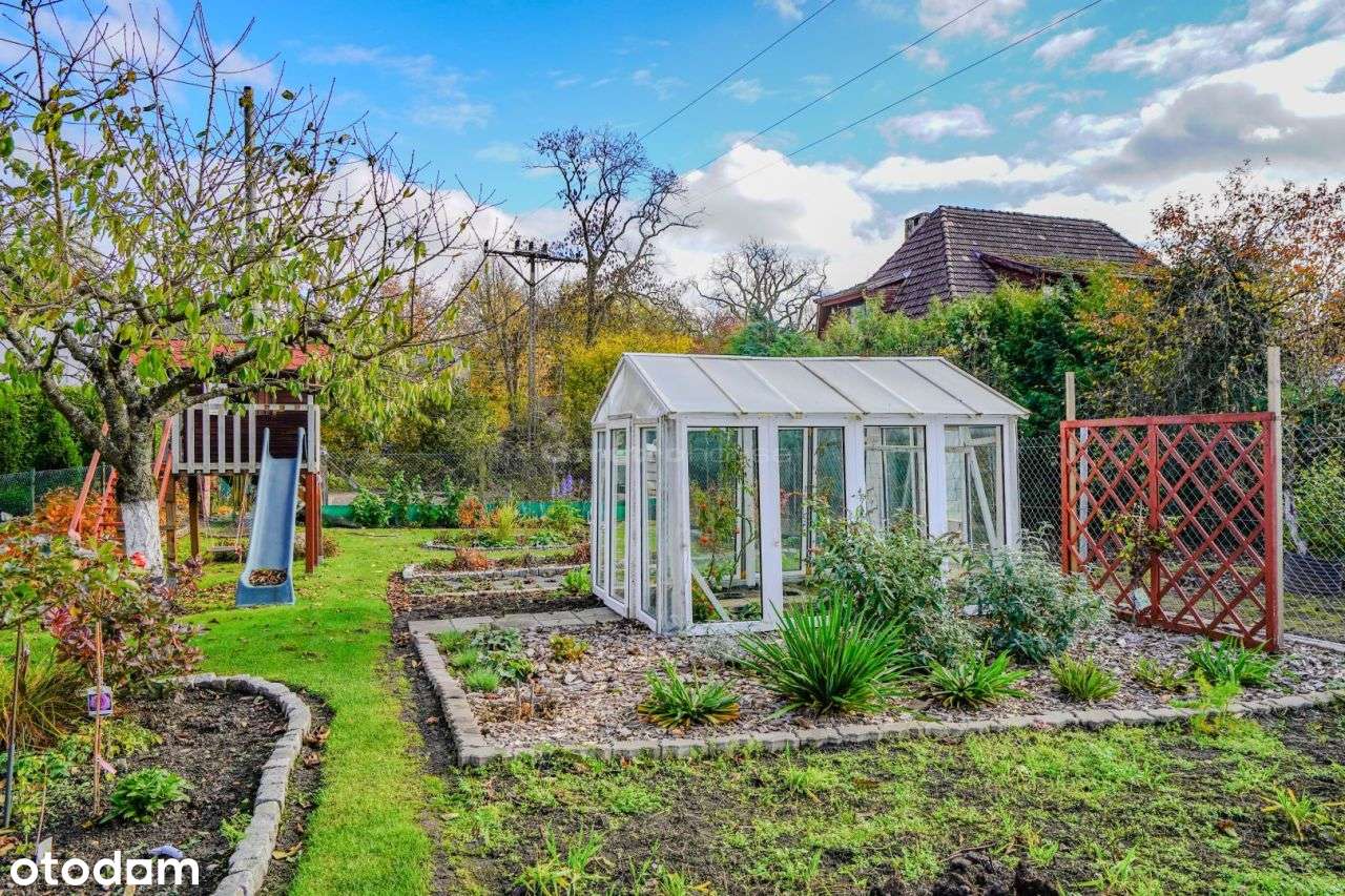 Dom z dużą działką i ekologicznym klimatem!-2