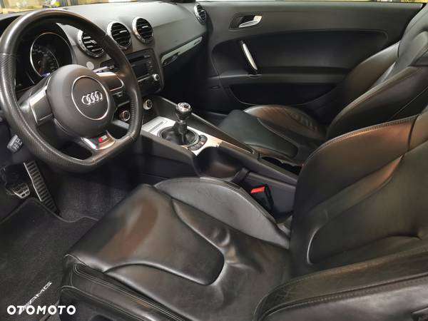 Audi TT Coupe 2.0 TDI quattro - 11