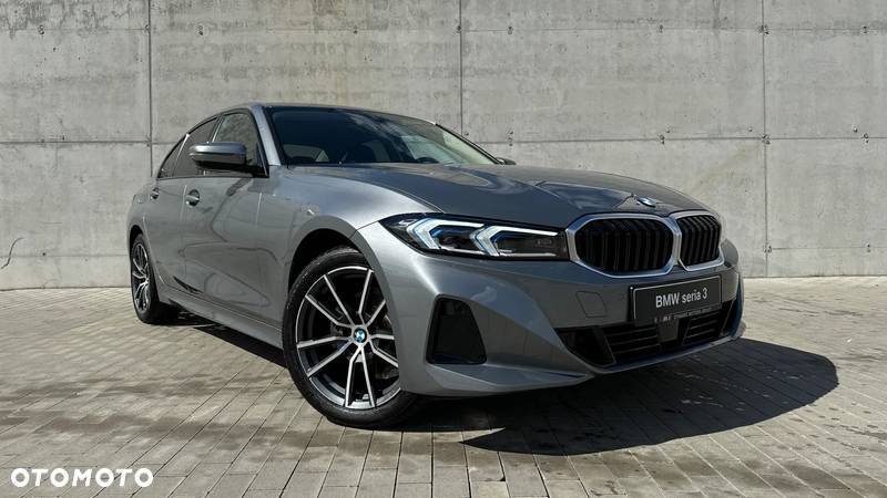 BMW Seria 3 320i - 3