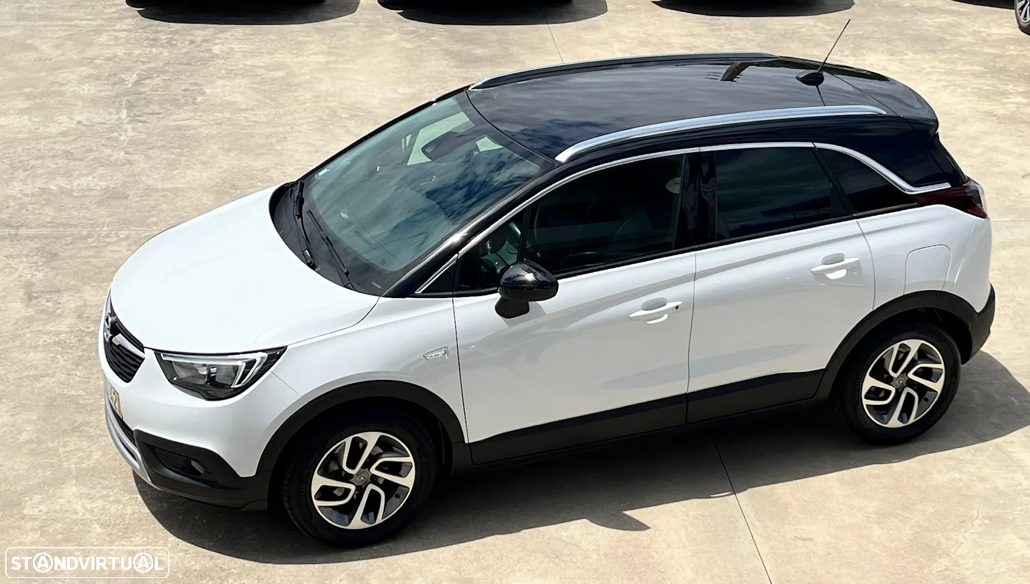 Opel Crossland X - 9