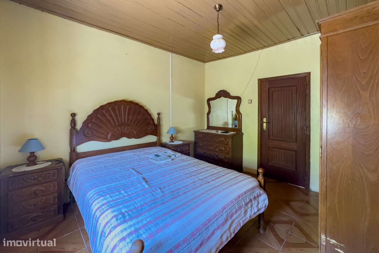 Casa Independente para Restauro em Gondoriz, Terras de Bouro - Grande imagem: 5/46