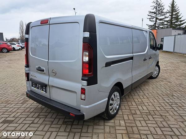 Opel Vivaro - 3