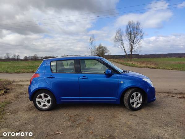 Suzuki Swift 1.3 Club - 2